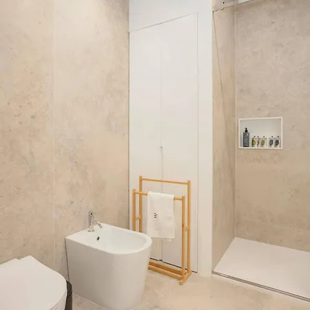 Apartman Liiiving In - Mercatus D *