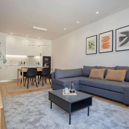 Apartman Liiiving In - Mercatus D *